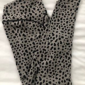 NWOT Balance Athletica Ascend Leggings, Size M